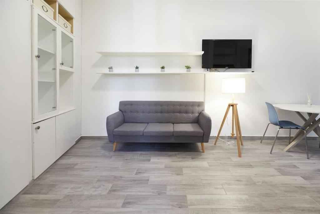 Flat Number 11 Appartamento
